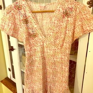 Pale red/white embroidered cotton blouse